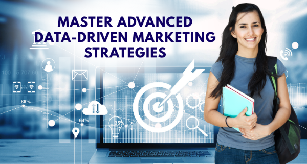 Students learning digital marketing